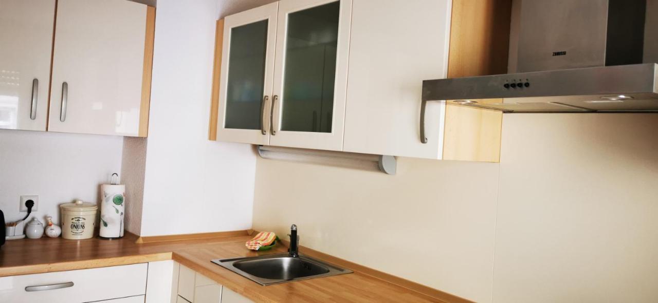 Tolle, Gemutliche, Voll Moblierte 3 Zimmer Wohnung. Baden-Baden Exterior foto