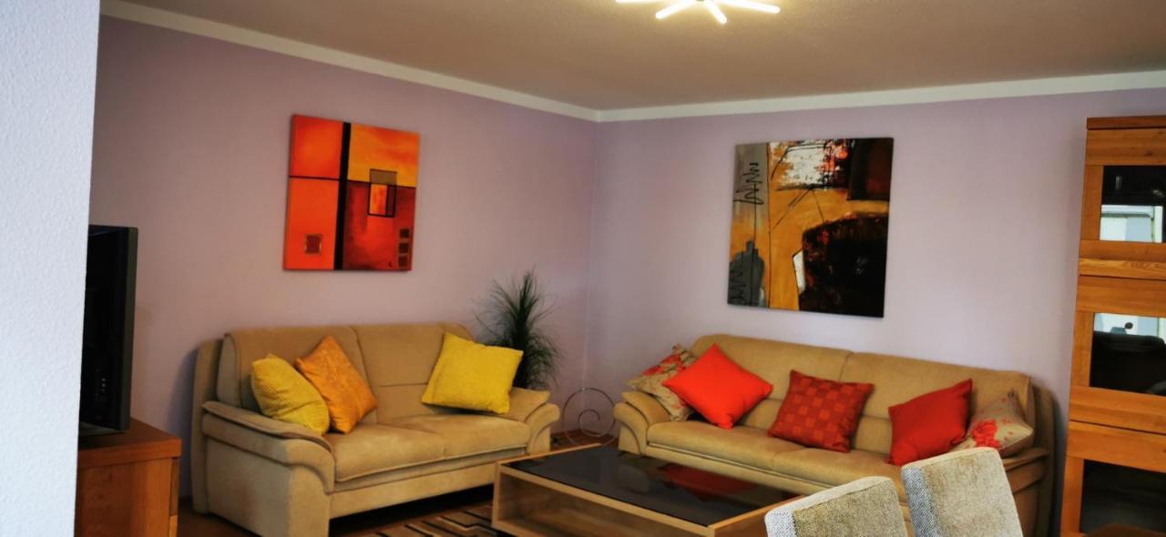 Tolle, Gemutliche, Voll Moblierte 3 Zimmer Wohnung. Baden-Baden Exterior foto
