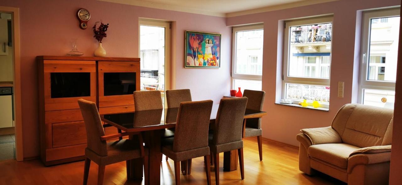 Tolle, Gemutliche, Voll Moblierte 3 Zimmer Wohnung. Baden-Baden Exterior foto